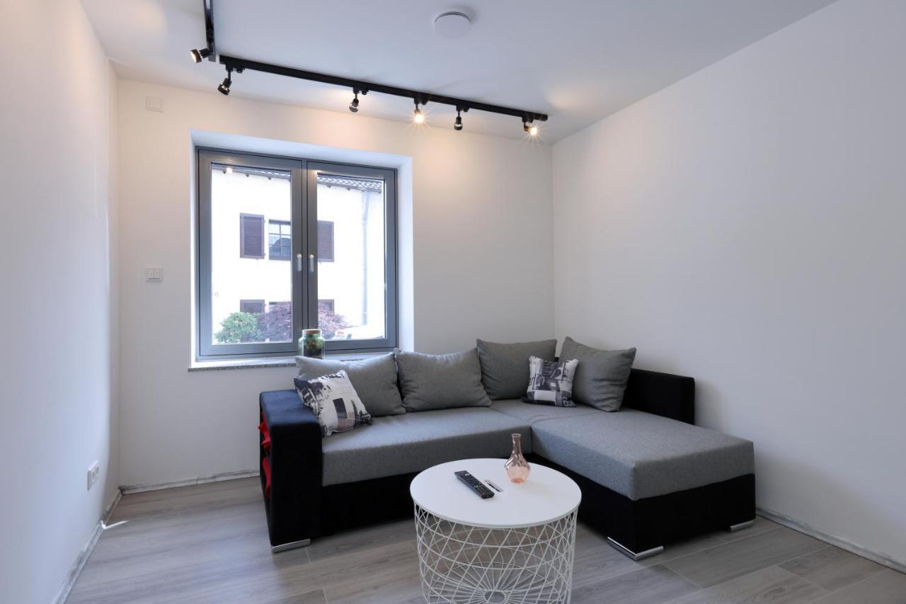 Modern Und Neu, Top Ausstattung Mit Kaffeevollautomat, 2X Netflix-Tv, Lueftungsanlage, Geschirrspueler Wallerfangen エクステリア 写真